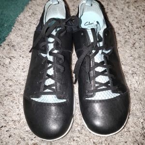 Active shoe, Size 10, Black and Blue